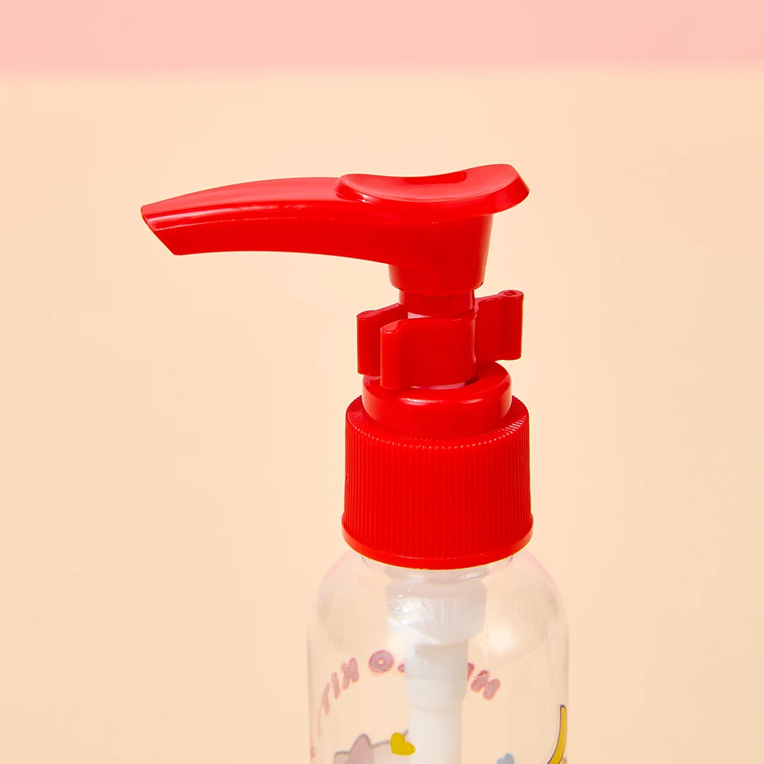 Hello Kitty 4PCS Travel Bottles Set Portable Refillable Toiletry Kit Shampoo Lotion Spray Bottle Cosmetic Containers for Women