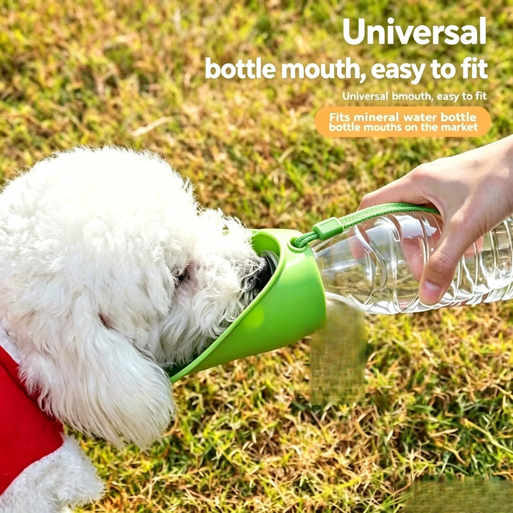Dog water bottle, portable pet water dispenser, leak-proof design, suitable for outdoor walks, hikes, and travel