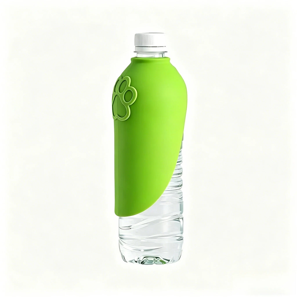 Dog water bottle, portable pet water dispenser, leak-proof design, suitable for outdoor walks, hikes, and travel