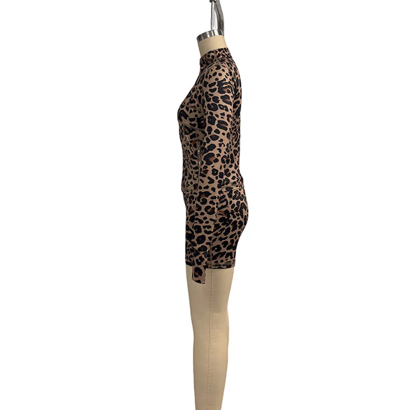Leopard Print 2 Pieces Set for Women 2025 Trendy Outfits Sexy Gym Tracksuit Slim Zip up Tops and Shorts Matching Sets Club Wear